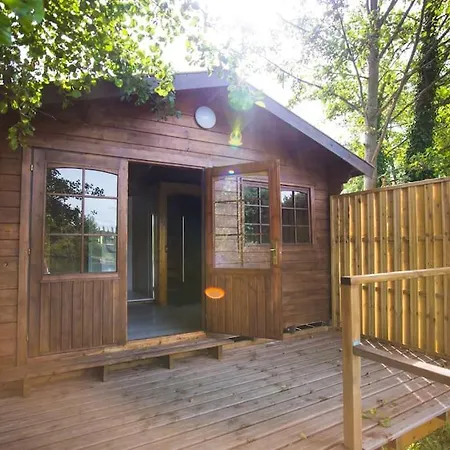 Ferienhaus Raducr Buc (Yvelines)
